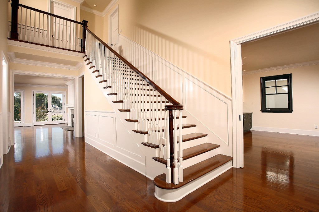 glenbarr-foyer_4732185823_o