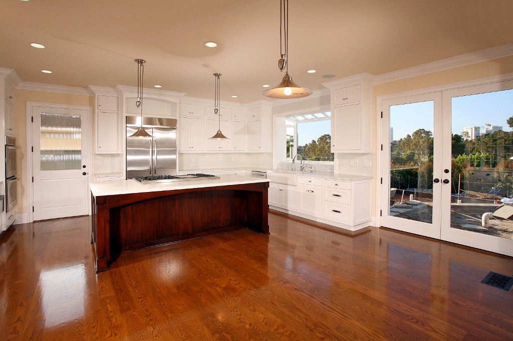 glenbarr-kitchen-1_4732185827_o