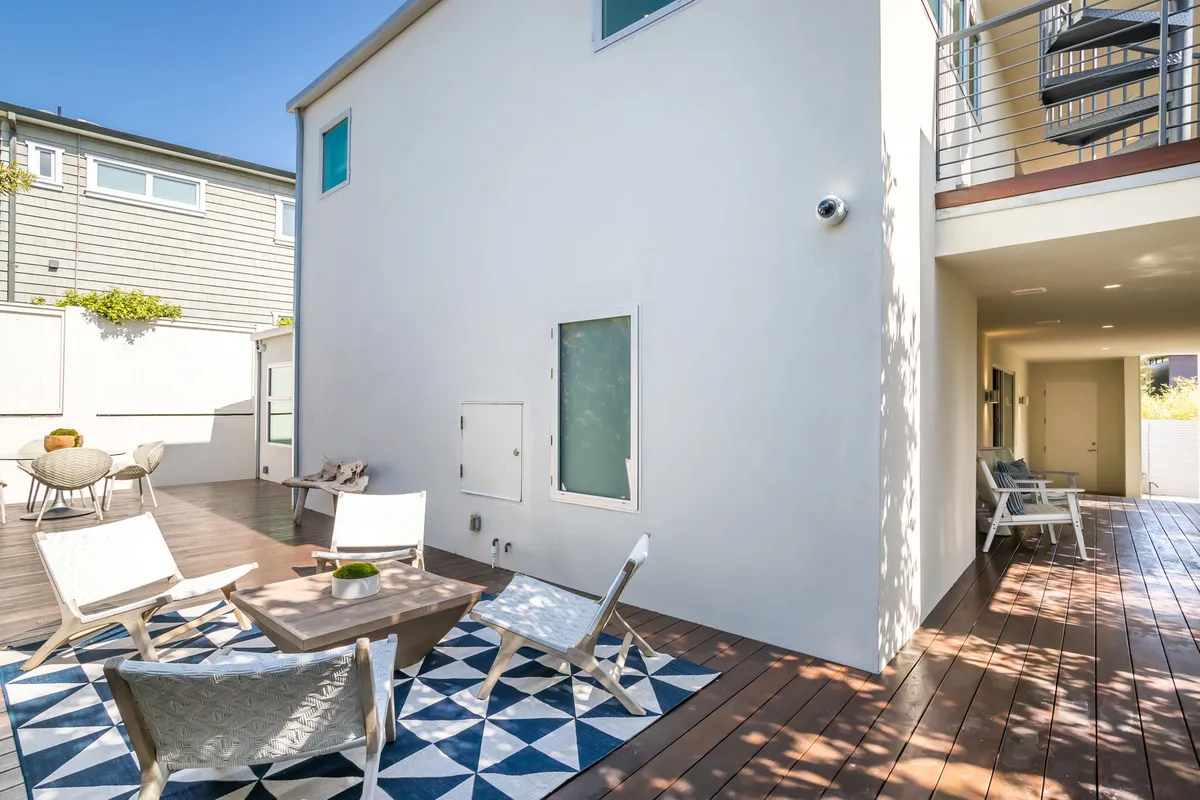 2240-monterey-blvd-hermosa-beach-ca23