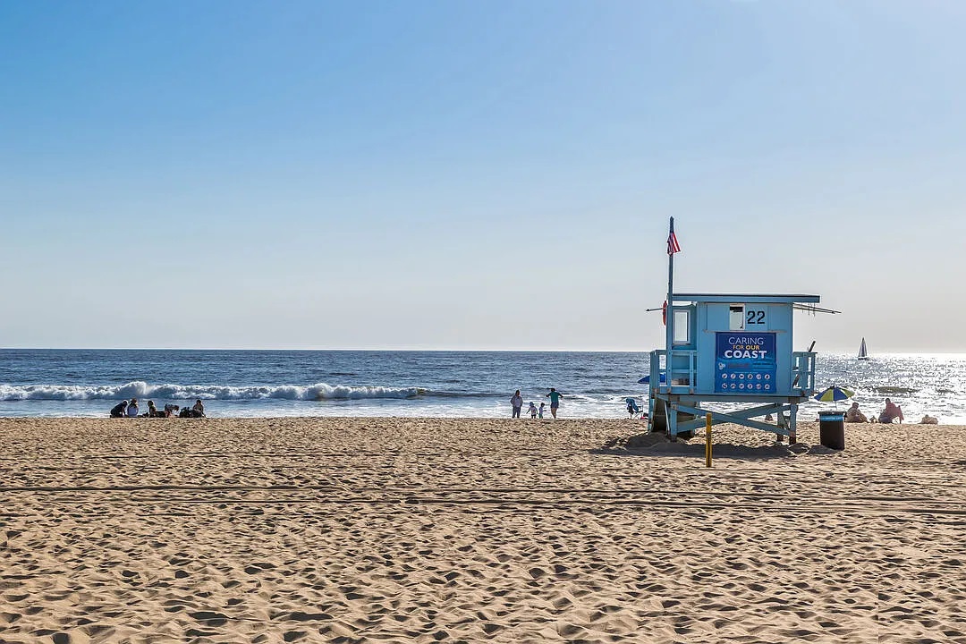 2240-monterey-blvd-hermosa-beach